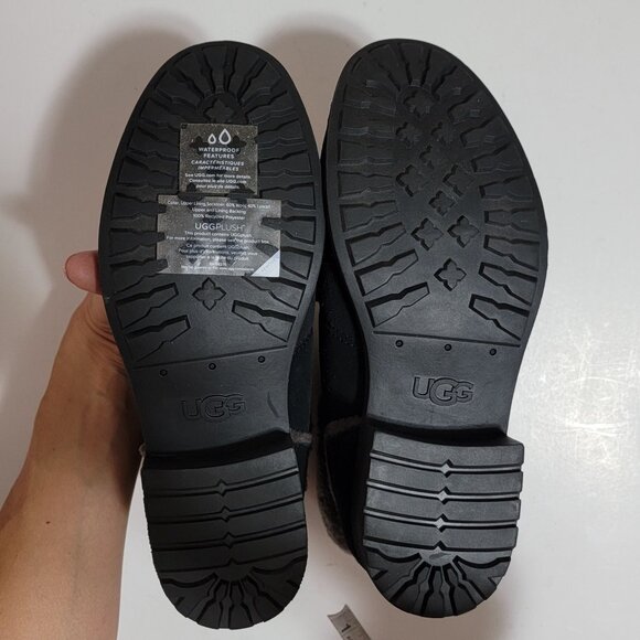 NEW UGG Bodie Fur Lace Up Boots Womens 10 Cozy Waterproof Outdoors Suede - Picture 7 of 9